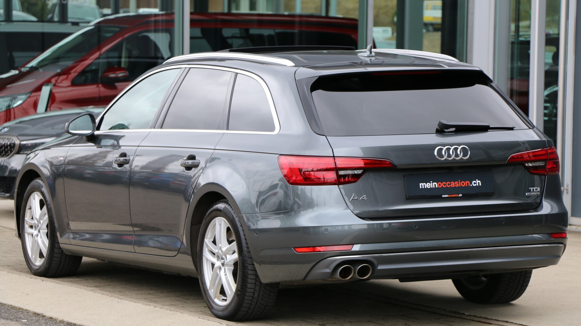 Audi A4 Avant 3.0 TDI Sport quattro (2018) - fotografia 4