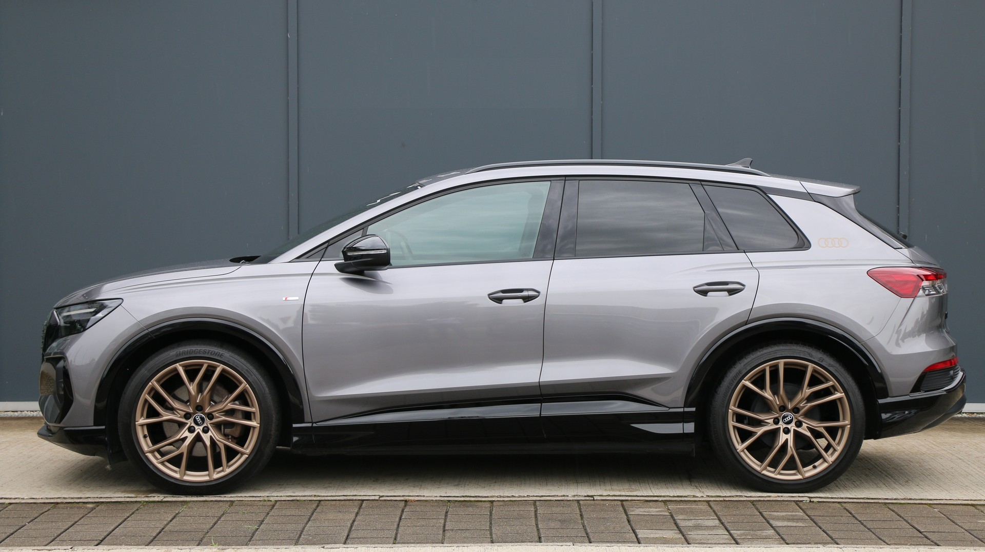 Audi Q4 e-tron 50 quattro (2021) - fotografia 4