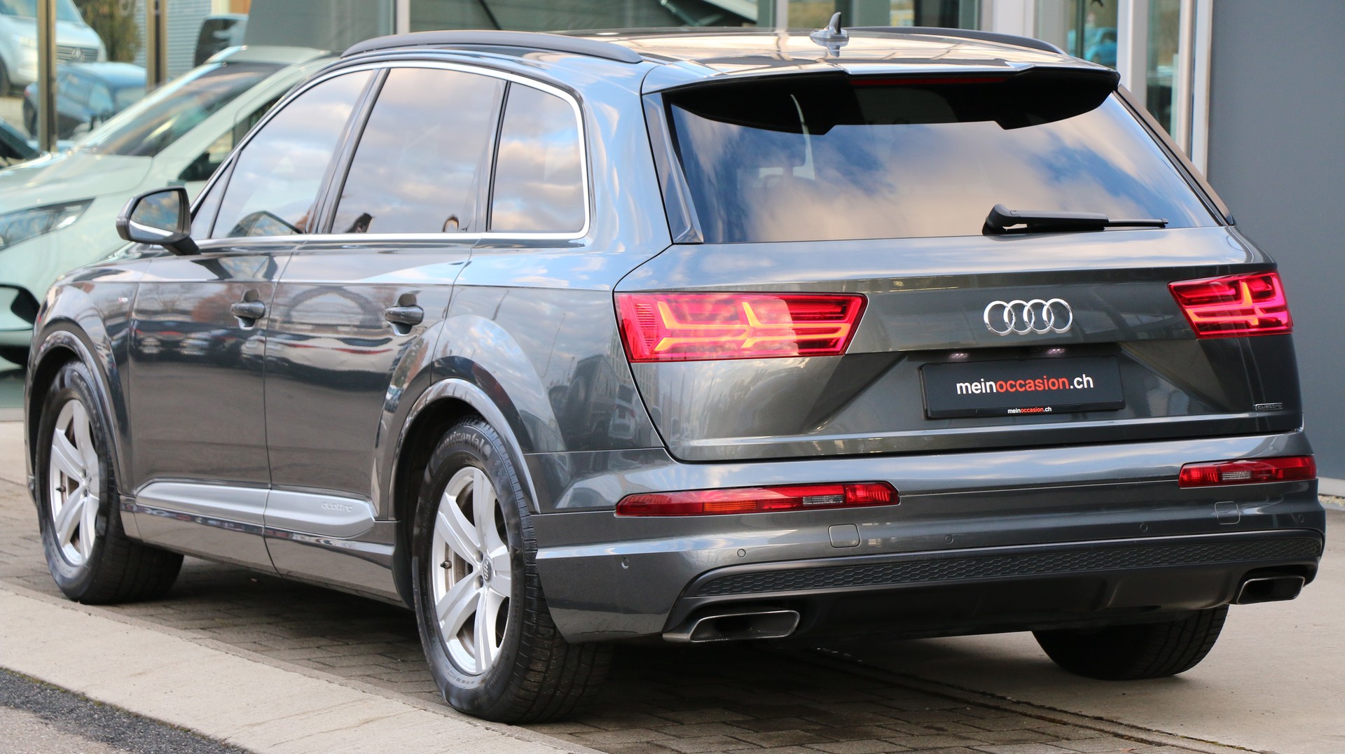 Audi Q7 3.0 TFSI quattro (2015) - fotografia 3