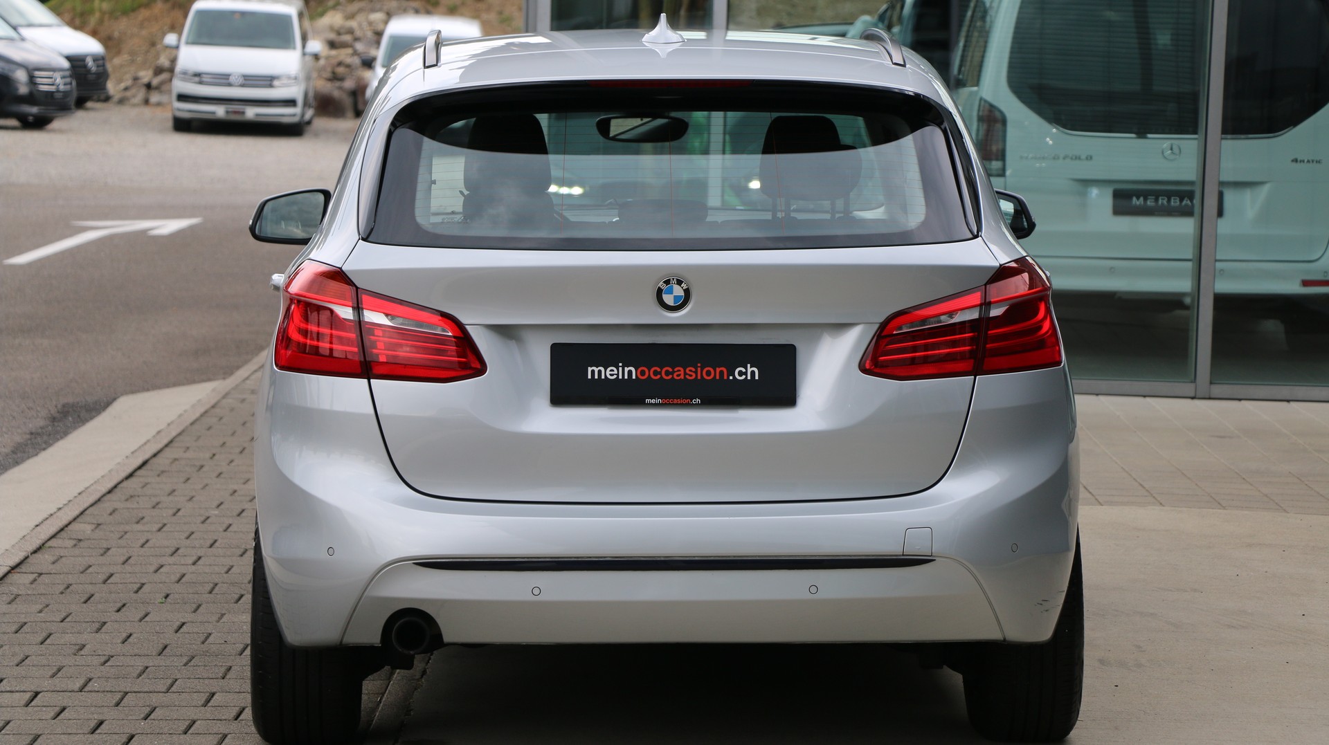 BMW 218d Active Tourer Sport (2015) - fotografia 5
