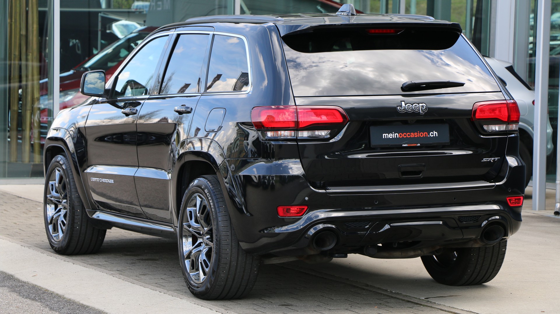 Jeep Grand Cherokee 6.4 SRT8 (2016) - fotografia 4
