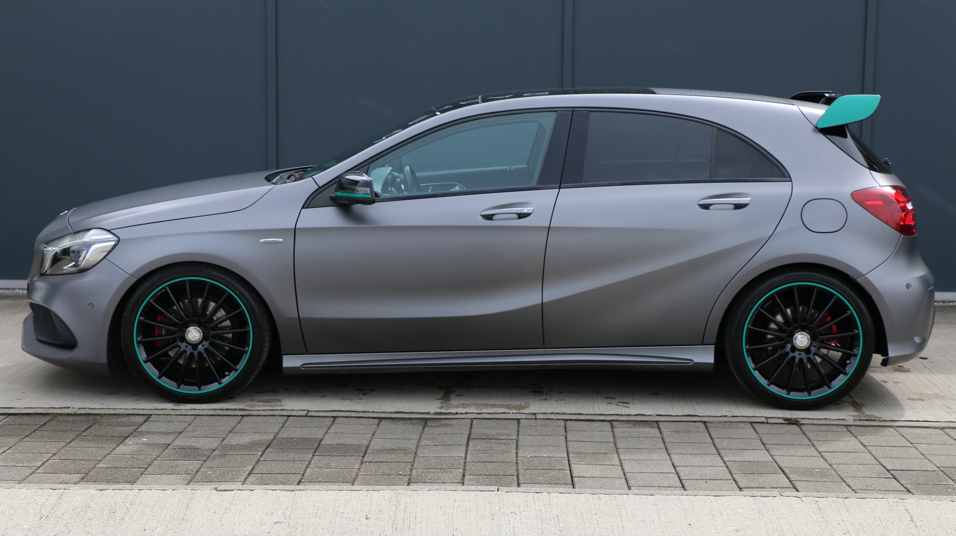 Mercedes-Benz A 250 Sport 4Matic (2017) - fotografia 3