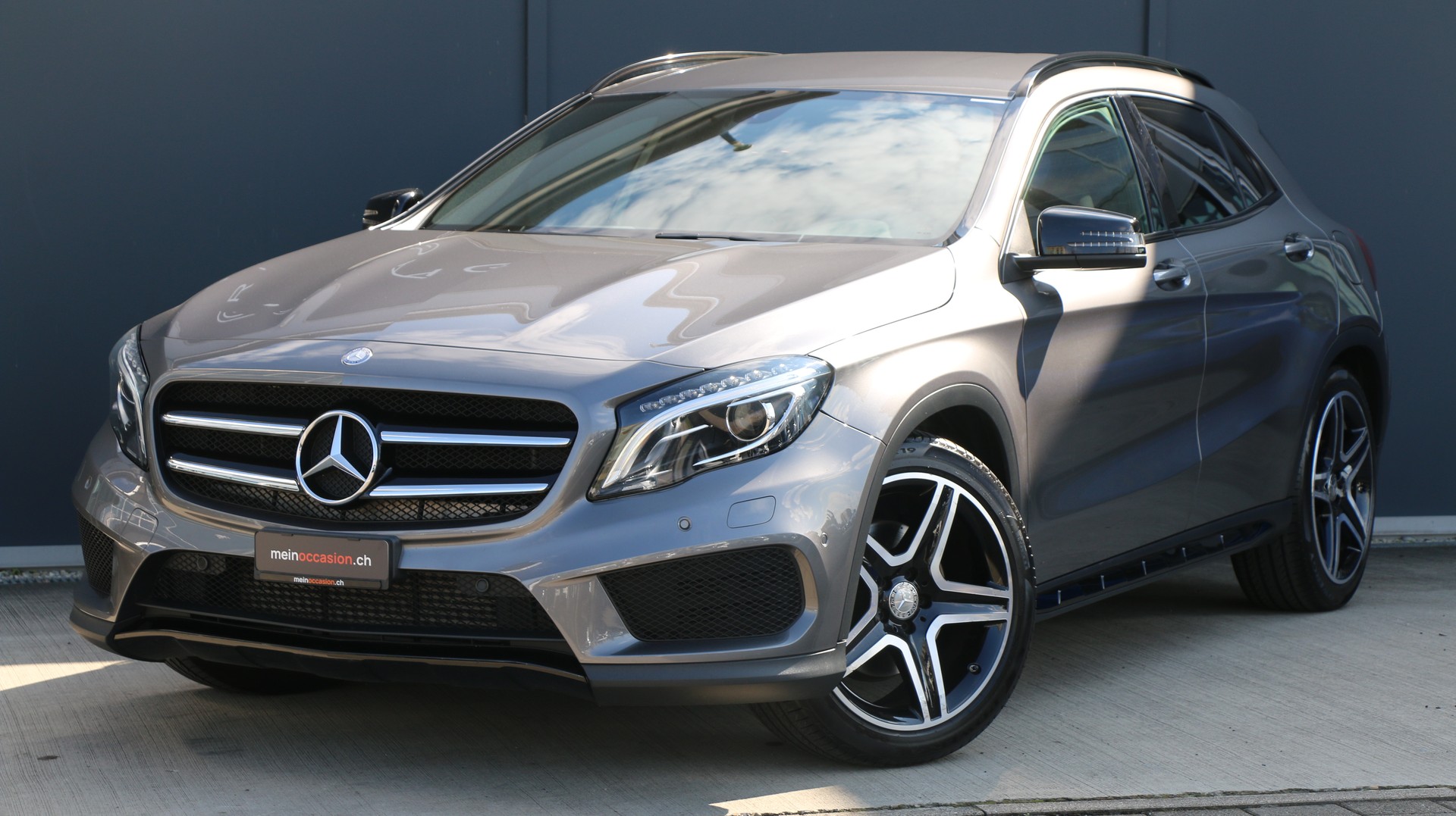 Mercedes-Benz GLA 250 AMG Line 4Matic 2015