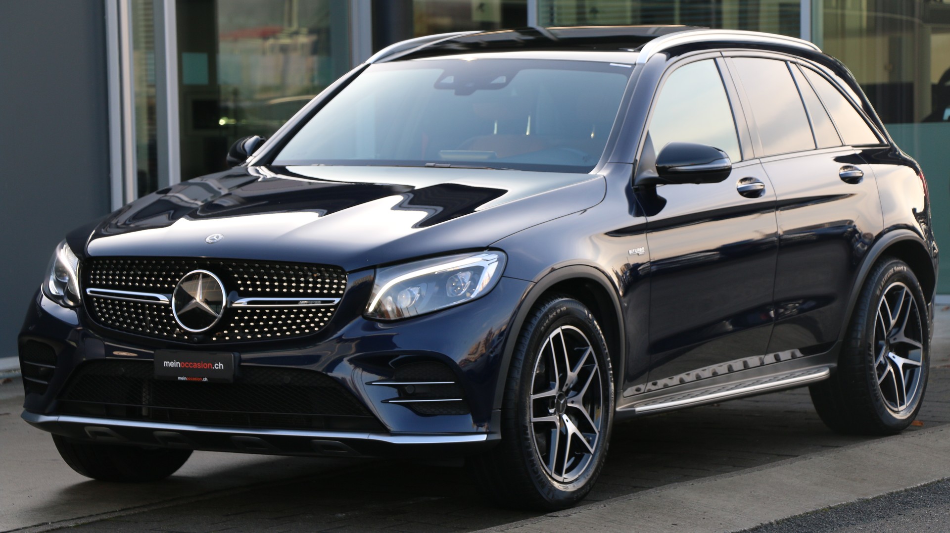 Mercedes-Benz GLC 43 AMG 4Matic (2018) - fotografia 2
