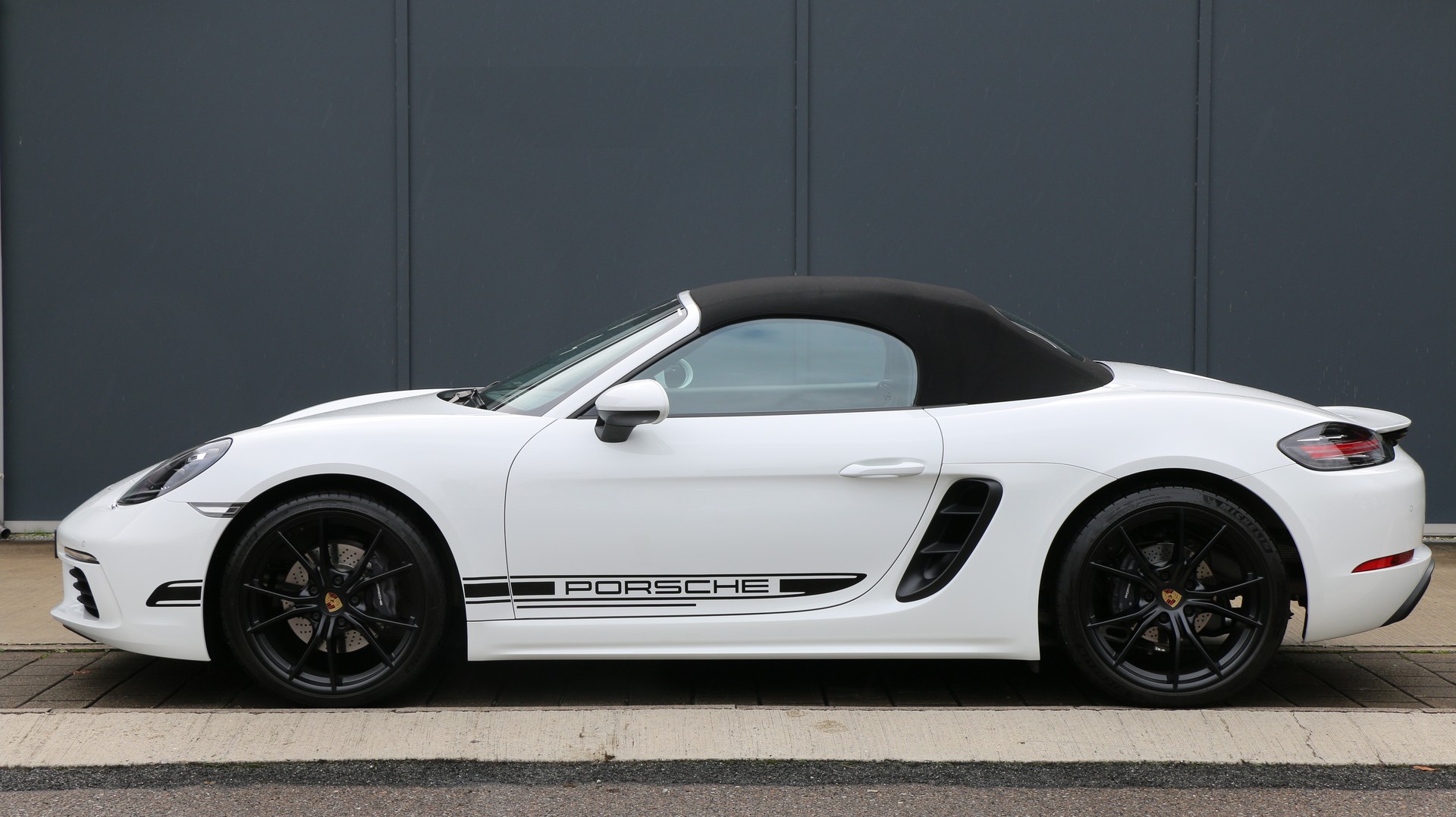 Porsche 718 Boxster 2.0 PDK (2022) - fotografia 3