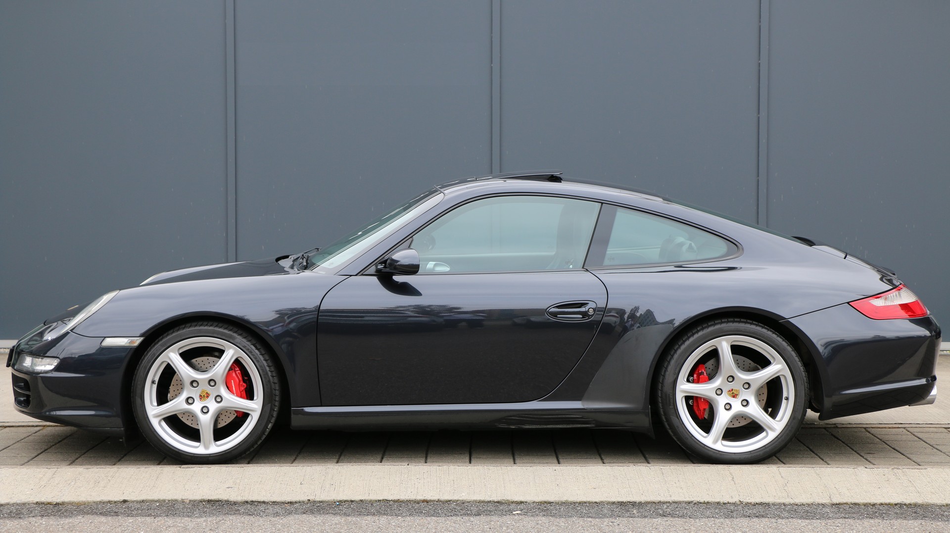 Porsche 911 Carrera S (2006) - fotografia 6