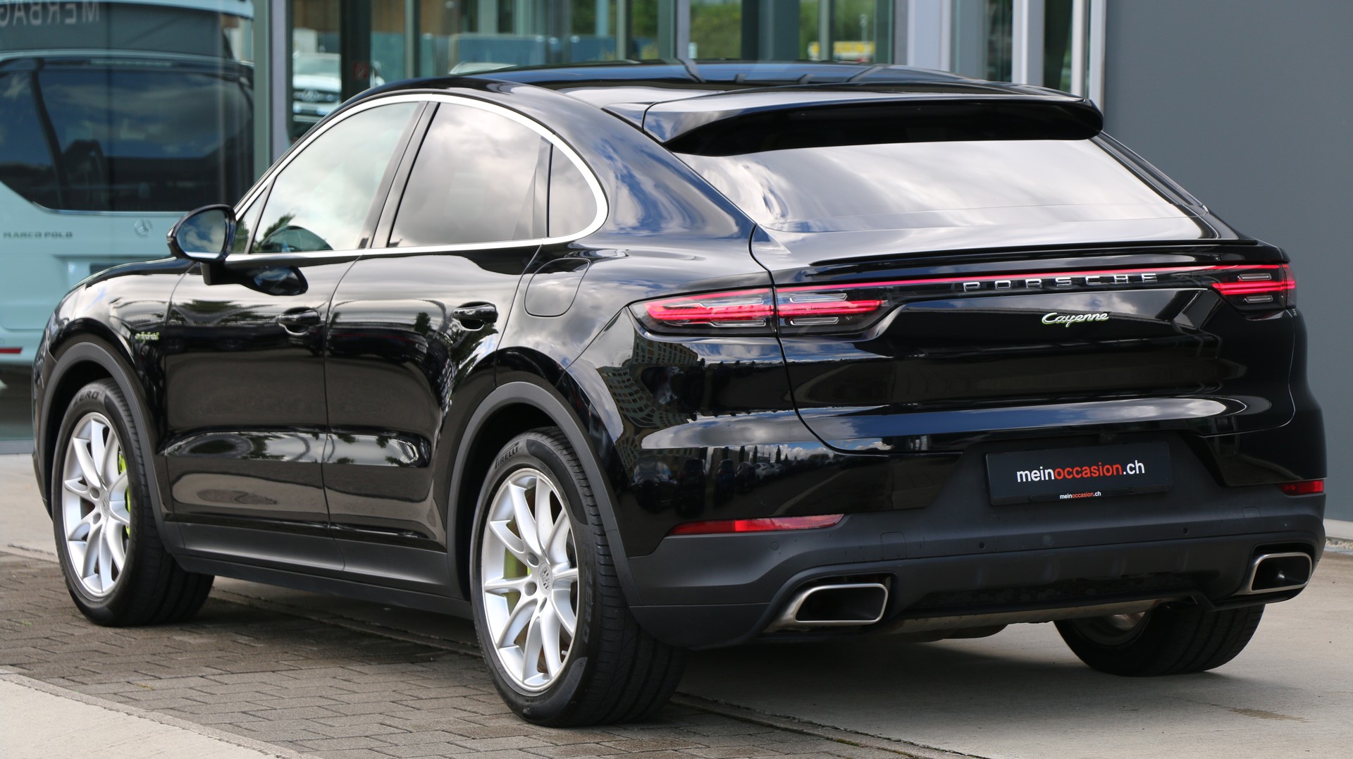 Porsche Cayenne Coupé E-Hybrid (2019) - fotografia 4