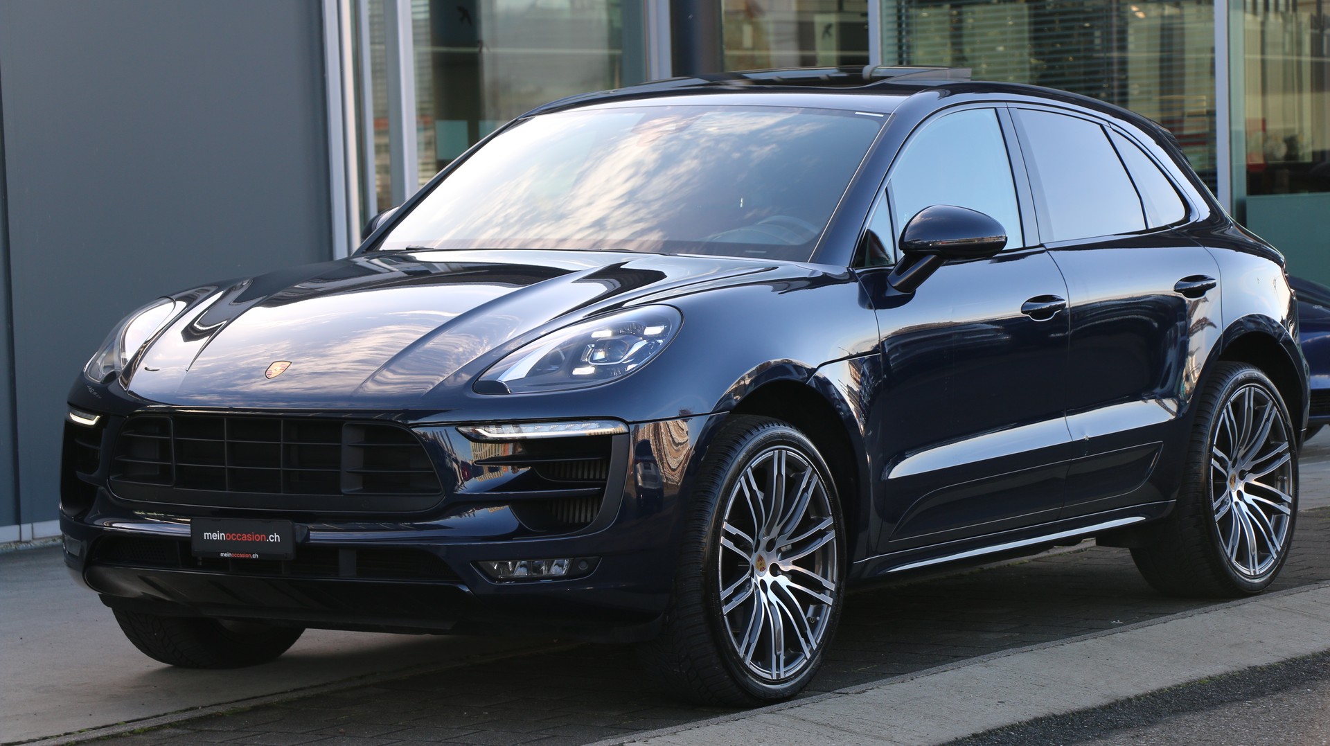 Porsche Macan S (2018) - fotografia 2