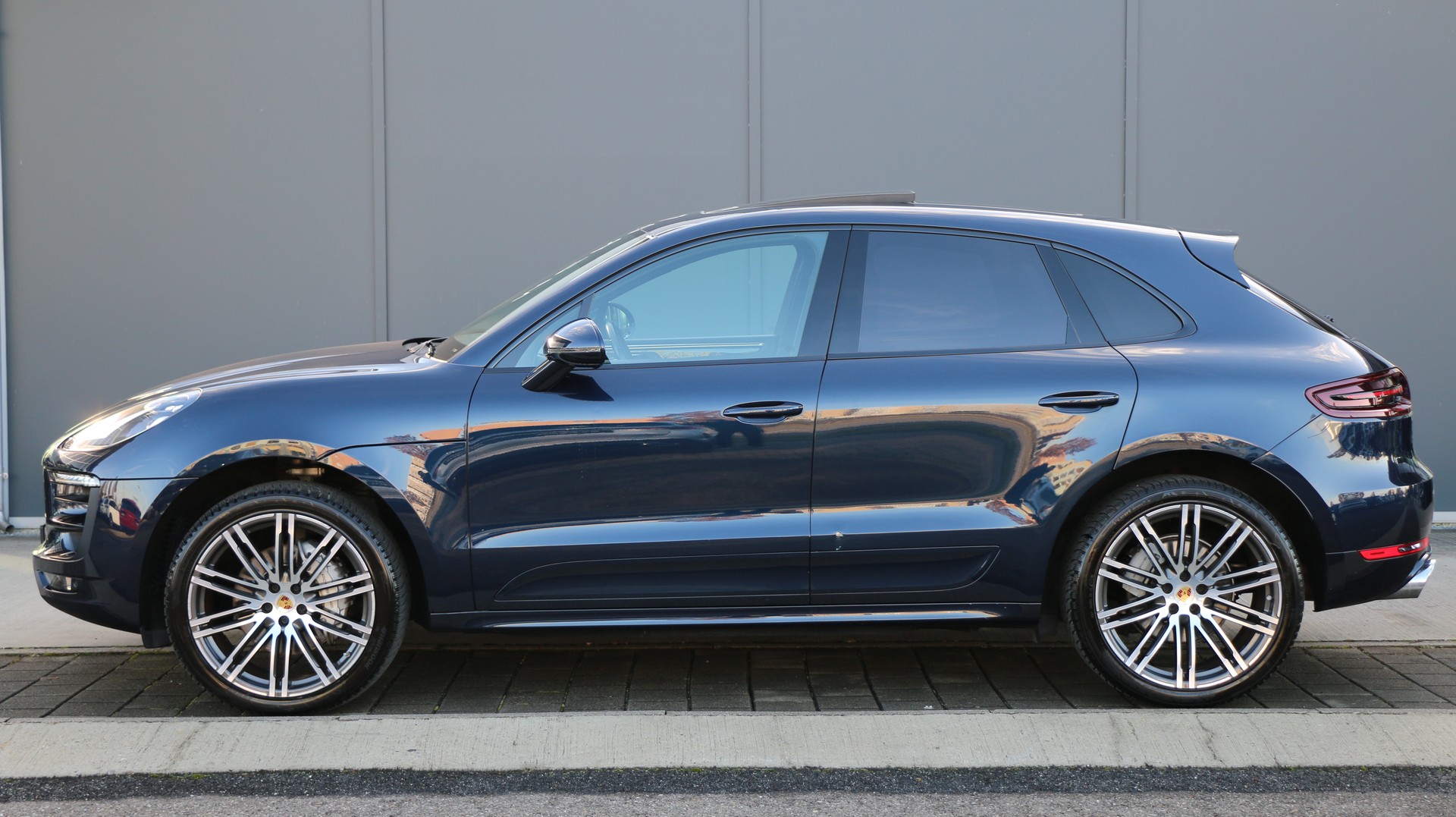 Porsche Macan S (2018) - fotografia 3