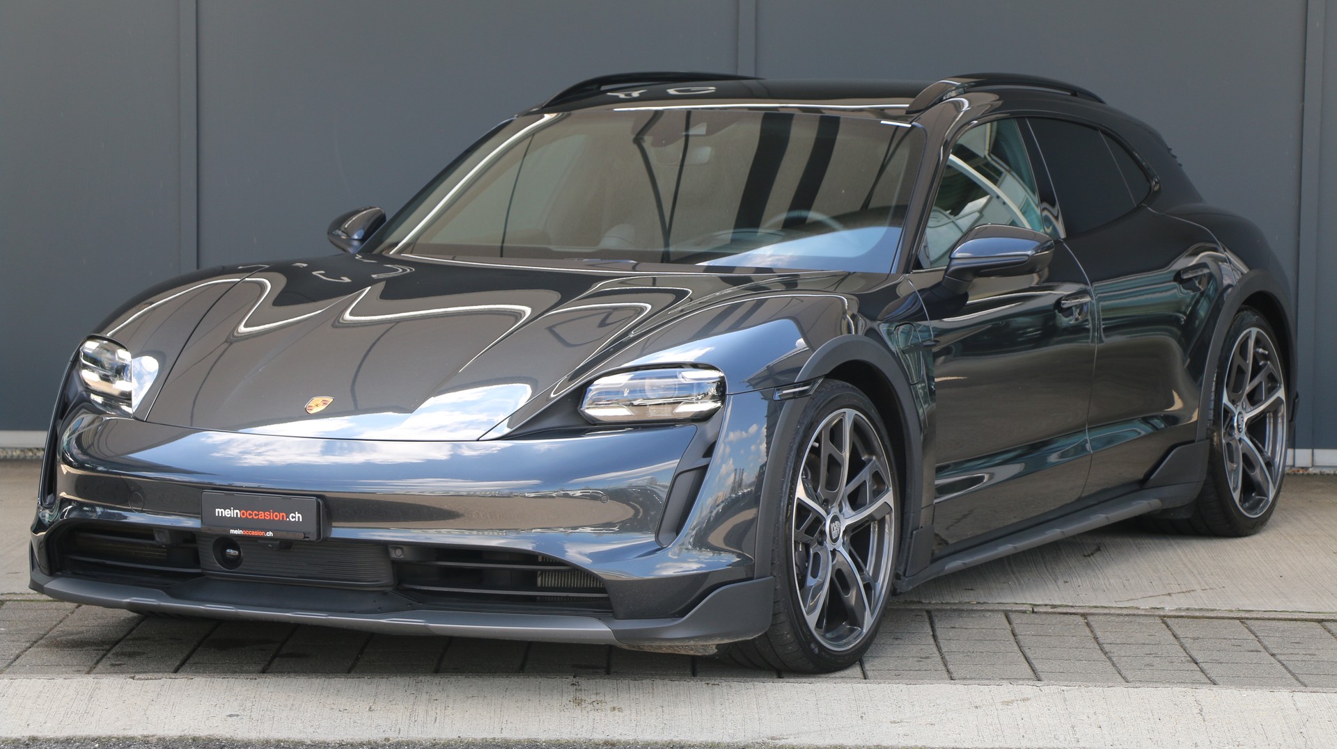 Porsche Taycan 4 Cross Turismo (2022) - fotografia 4