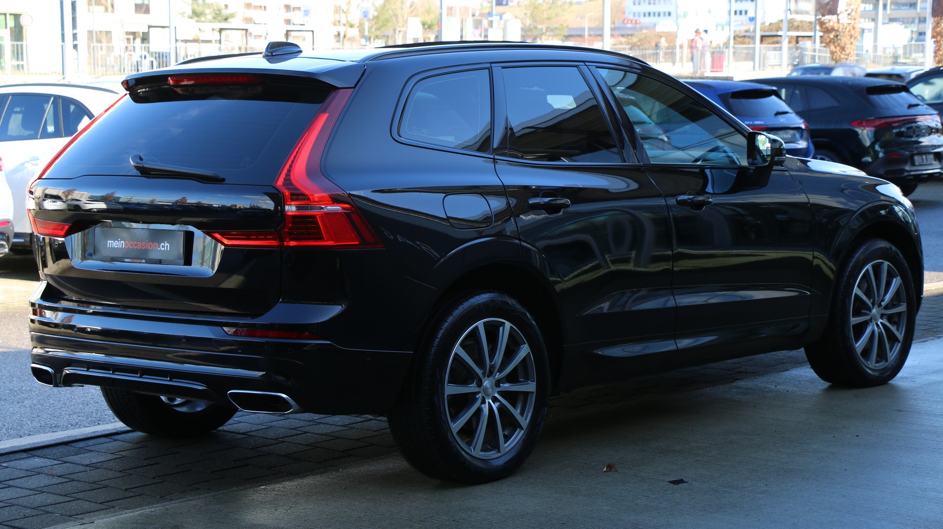 Volvo XC60 T8 eAWD (2020) - fotografia 6