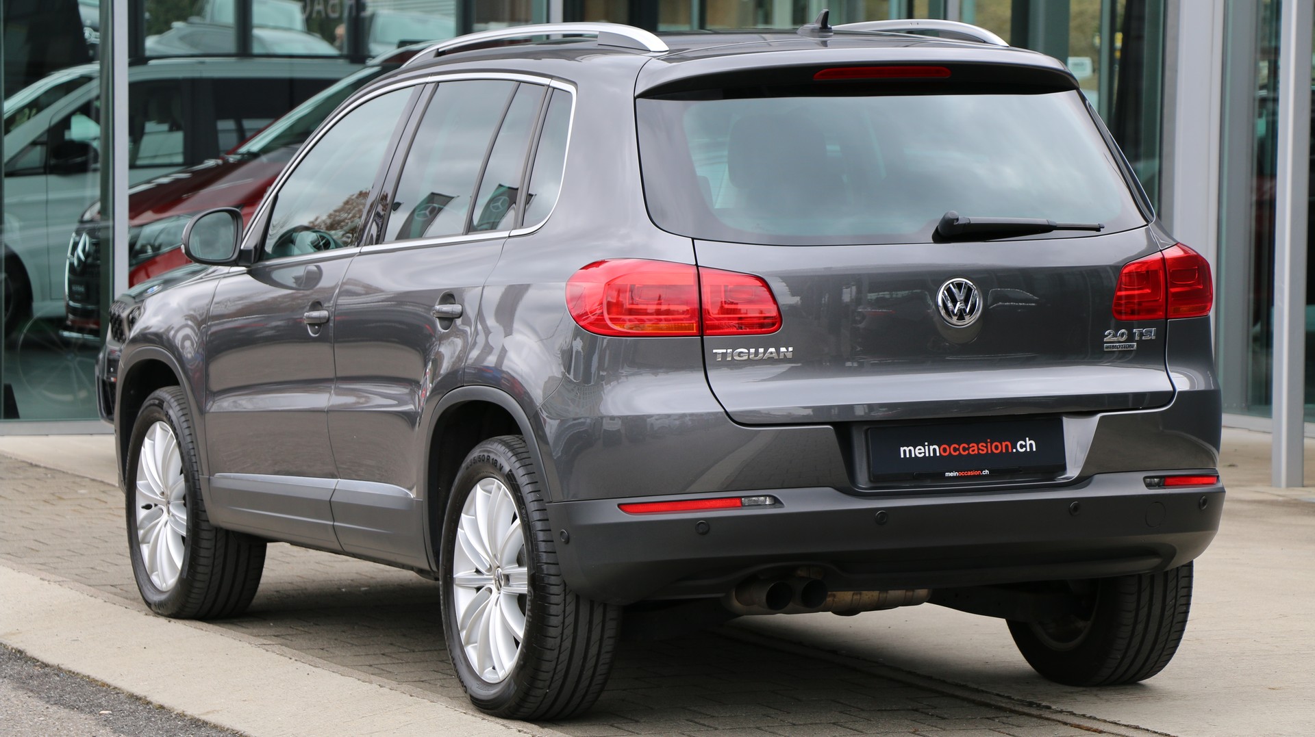 VW Tiguan 2.0 TSI Track & Style 4Motion (2011) - fotografia 4